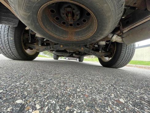 Used 2012 Lincoln Navigator 4WD image 15