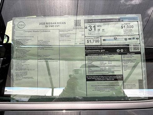 Certified 2025 Nissan Kicks SV FWD image 19