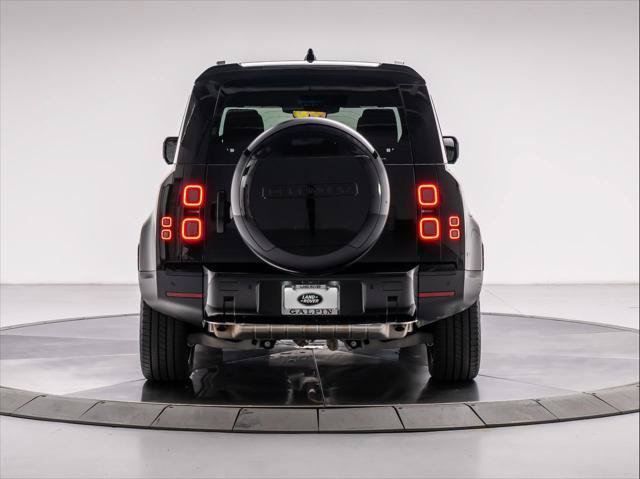 Used 2026 Land Rover Defender 110 S AWD/4WD image 4