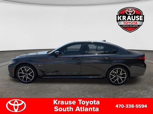 Used 2023 BMW 530e xDrive w/ Premium Package AWD/4WD image 4
