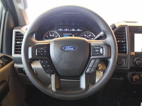 Used 2022 Ford F250 XL w/ Power Equipment Group AWD/4WD image 32