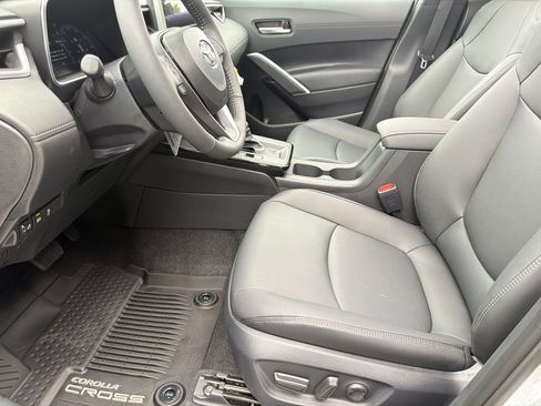 New 2026 Toyota Corolla Cross XLE AWD/4WD image 14