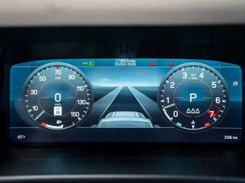 Used 2022 Land Rover Defender 90 X-Dynamic S image 45