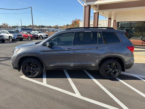 Used 2019 Honda Passport Elite image 3