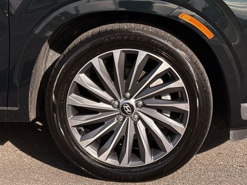 Used 2024 Hyundai Palisade Calligraphy image 12