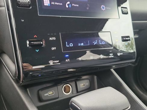 Certified 2024 Hyundai Santa Cruz SEL FWD image 18