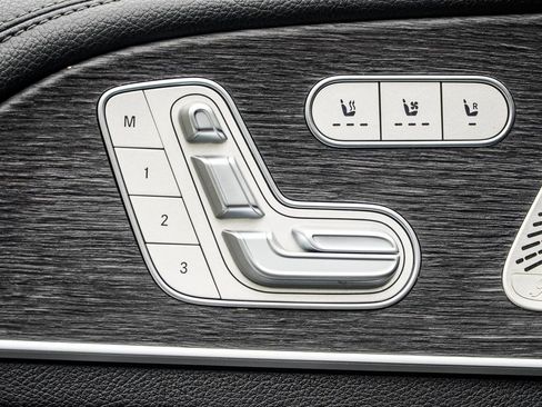 Used 2022 Mercedes-Benz GLE 53 AMG 4MATIC image 31