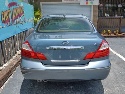 Used 2005 INFINITI Q45 w/ (P01) Premium Pkg image 26