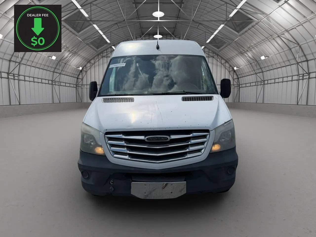 Used 2014 Freightliner Sprinter 2500 RWD image 2