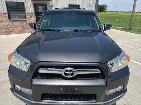 Used 2011 Toyota 4Runner Limited w/ Convenience Pkg AWD/4WD image 6
