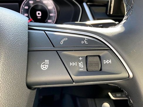 Certified 2025 Audi Q5 2.0T Premium Plus w/ Premium Plus Package image 24