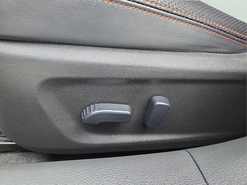 Used 2024 Nissan Altima 2.5 SR FWD image 15