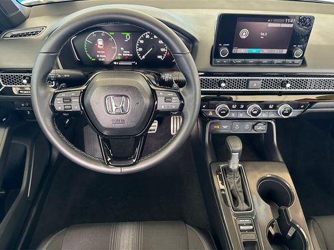 Certified 2025 Honda Civic Sport image 13