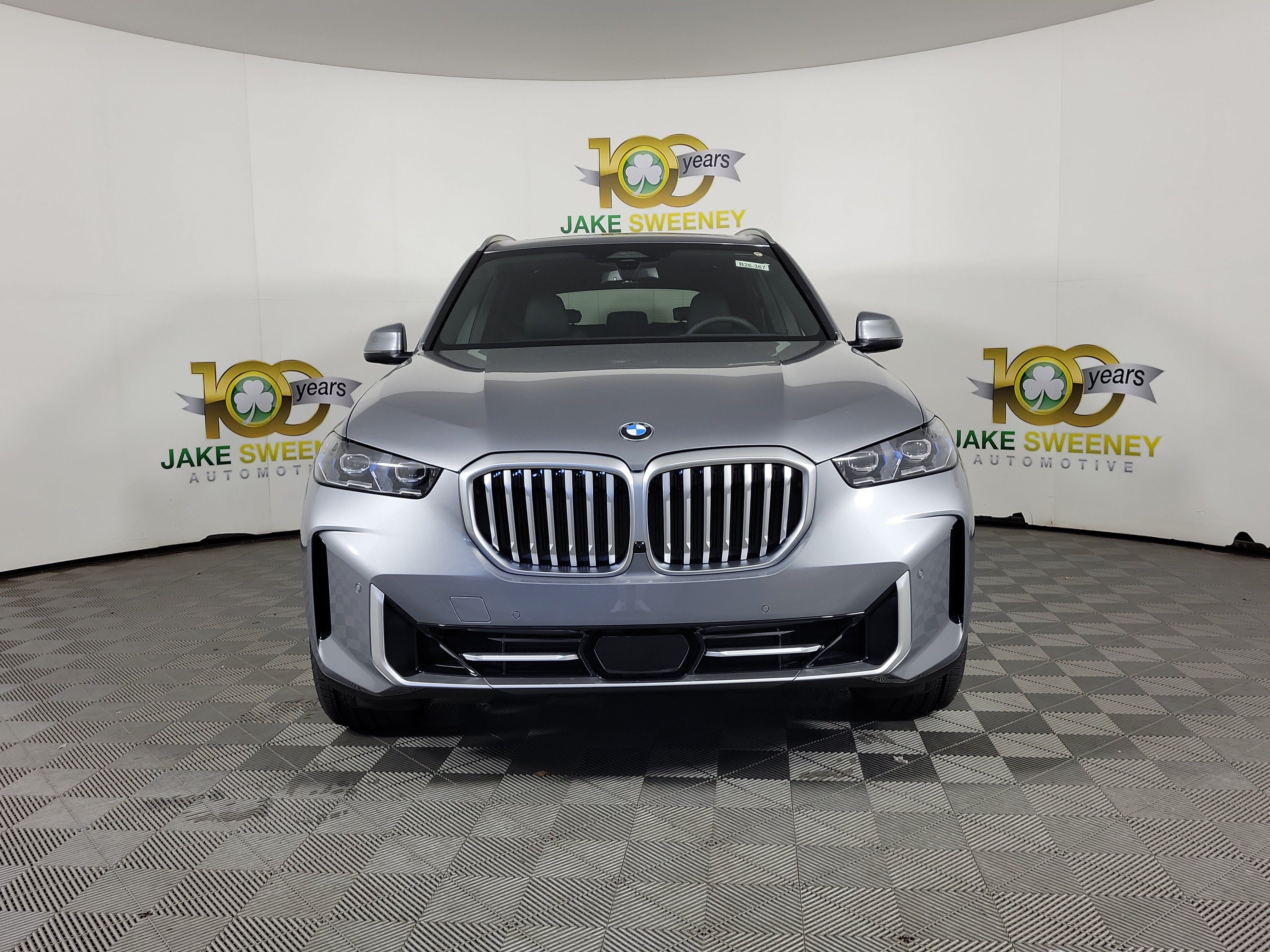 Certified 2026 BMW X5 xDrive40i w/ Premium Package AWD/4WD image 2