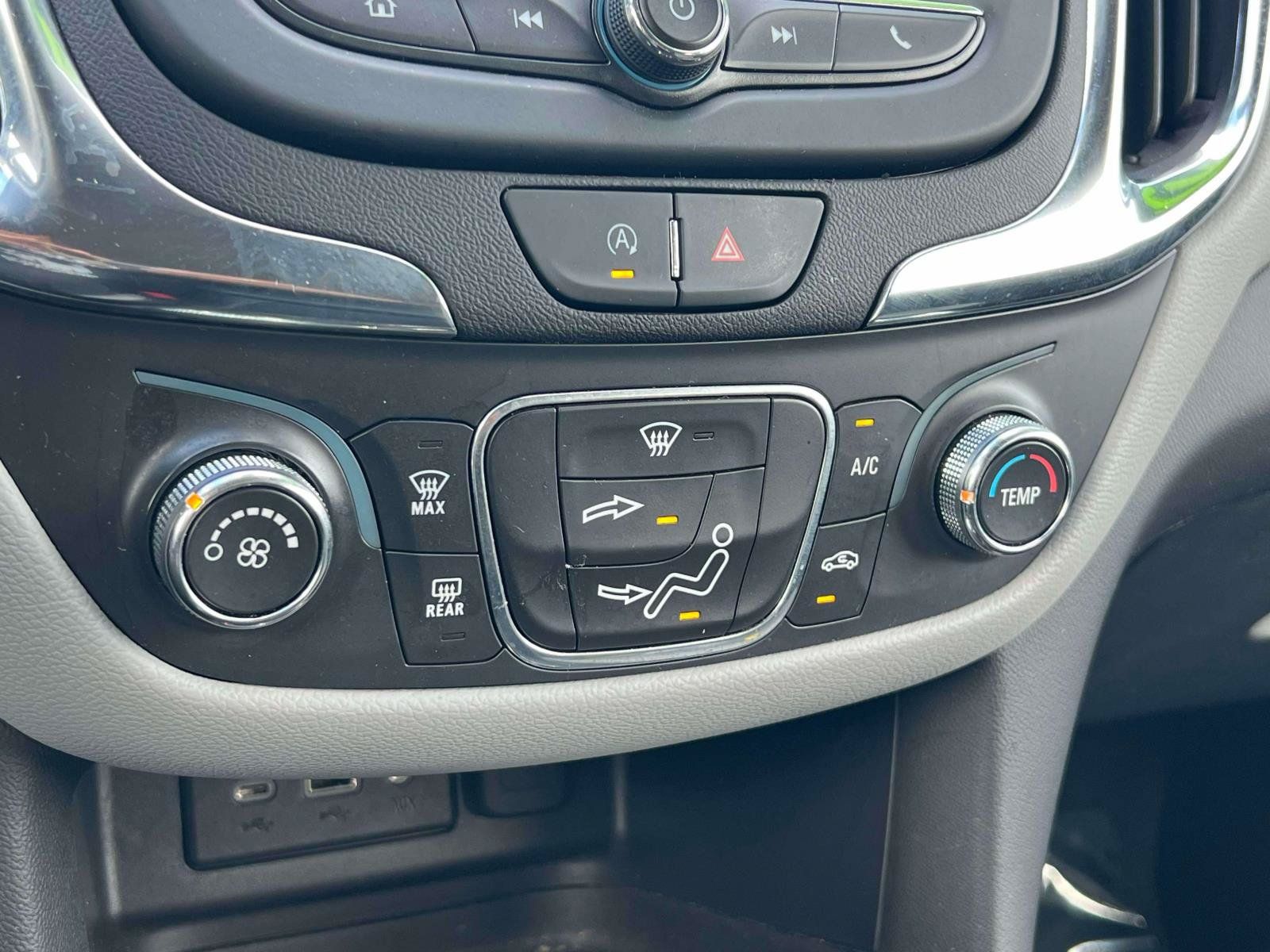 Used 2024 Chevrolet Equinox LS w/ LS Convenience Package FWD image 15