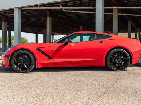 Used 2016 Chevrolet Corvette Stingray Coupe w/ Carbon Flash Badge Package image 5