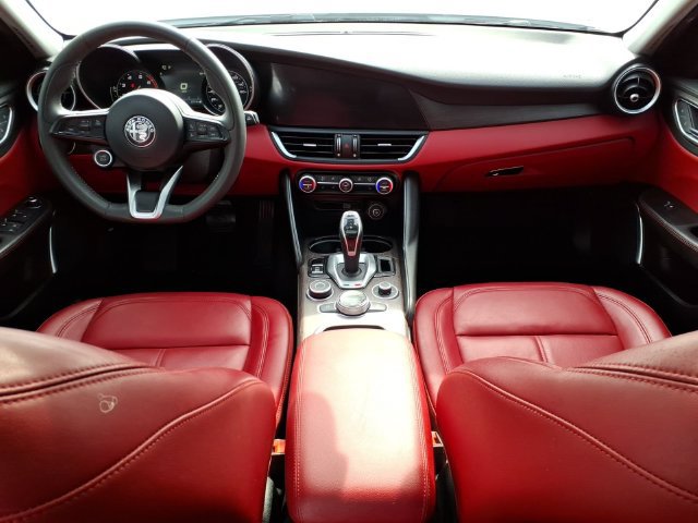 Used 2021 Alfa Romeo Giulia Ti w/ Nero Edizione AWD/4WD image 12
