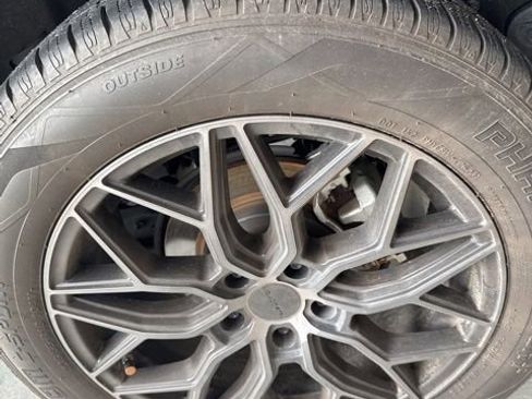 Used 2023 Toyota RAV4 LE image 11