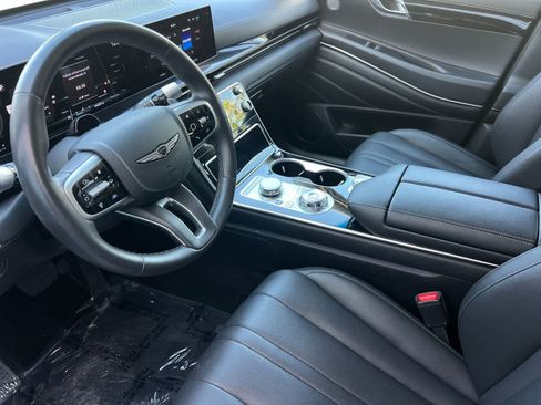 Used 2025 Genesis GV80 2.5T Standard AWD/4WD image 12