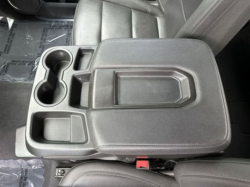 Used 2024 GMC Sierra 1500 SLT image 16