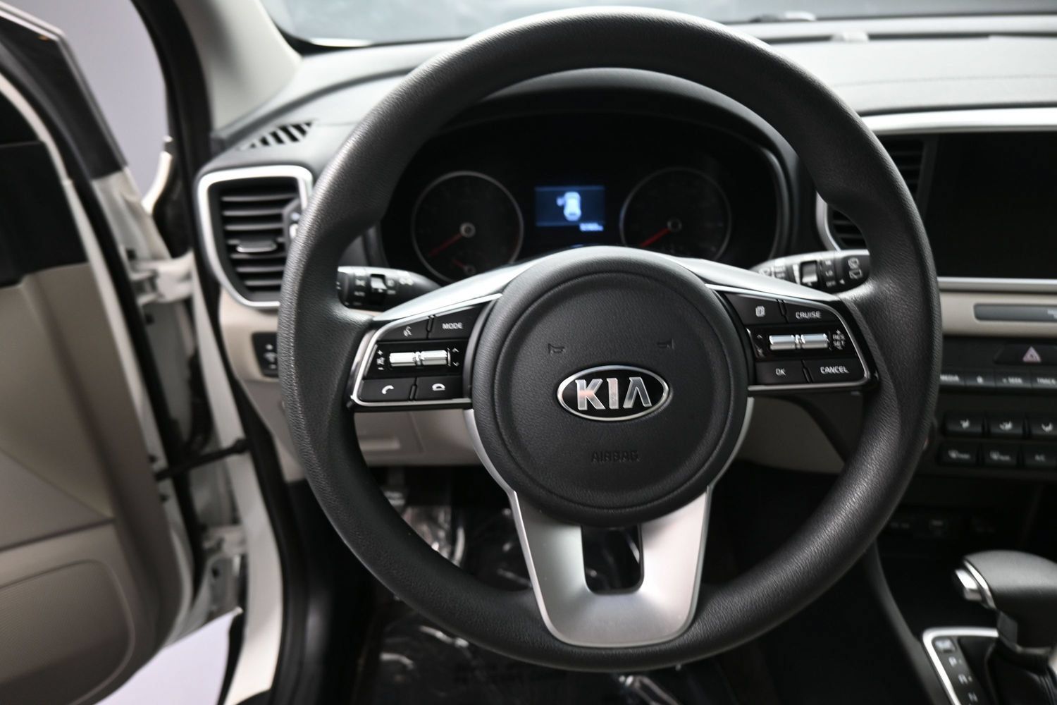 Used 2022 Kia Sportage LX AWD/4WD image 14