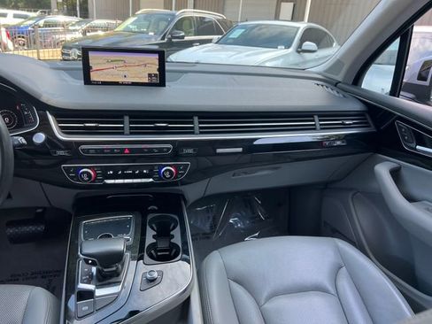 Used 2018 Audi Q7 3.0T Prestige w/ Prestige Package image 14