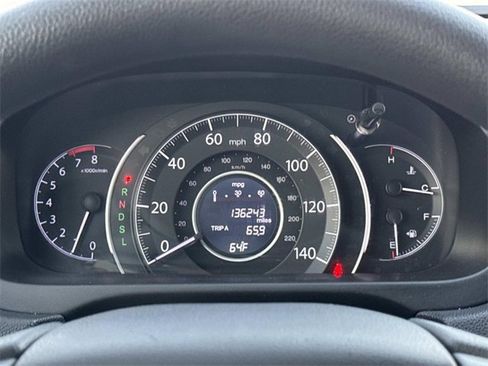 Used 2015 Honda CR-V LX image 11