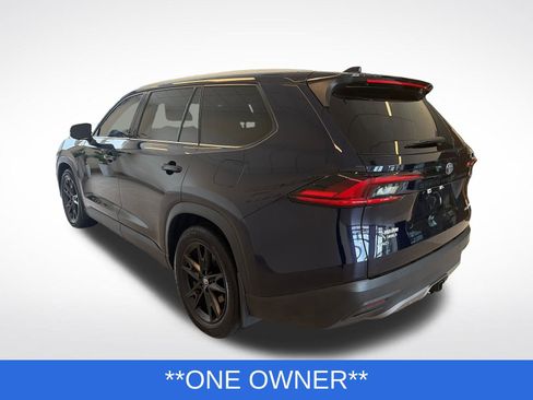 Used 2025 Toyota Grand Highlander AWD image 2