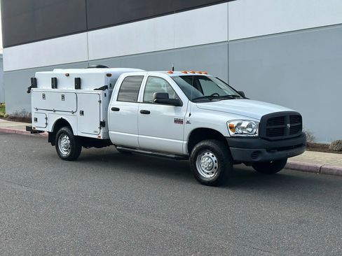 Used 2007 Dodge Ram 3500 Truck 4x4 Quad Cab w/ PWR Accessory Group image 5