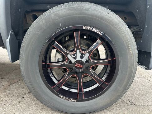 Used 2016 GMC Sierra 1500 SLE w/ All-Terrain Package image 23