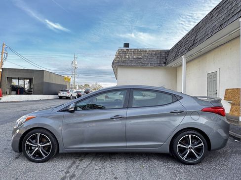 Used 2013 Hyundai Elantra Limited image 5