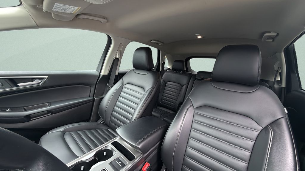 Certified 2024 Ford Edge SEL w/ Convenience Package AWD/4WD image 18