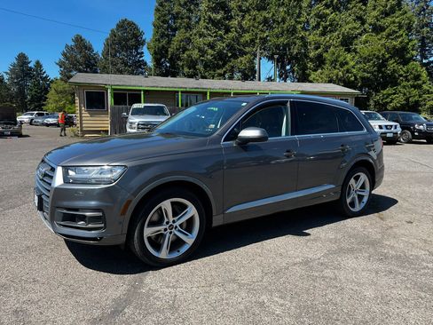 Used 2019 Audi Q7 3.0T Prestige AWD/4WD image 7