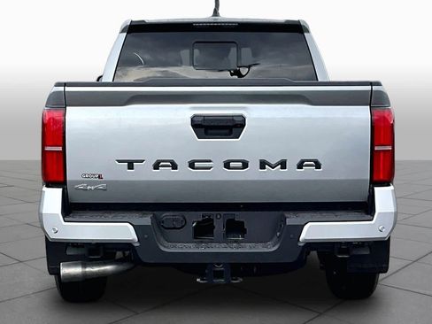 New 2026 Toyota Tacoma SR5 AWD/4WD image 4