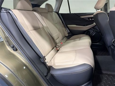 Certified 2022 Subaru Outback Limited image 32