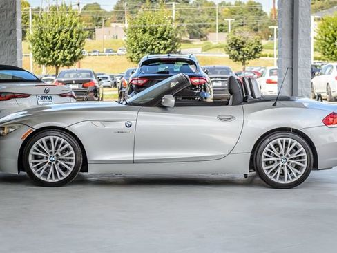 Used 2009 BMW Z4 sDrive35i image 49