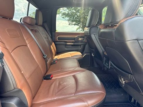 Used 2019 RAM 2500 Limited AWD/4WD image 12
