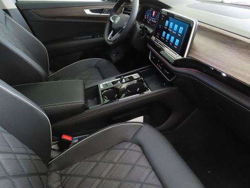 New 2026 Volkswagen Atlas SEL Premium R-Line AWD/4WD image 28