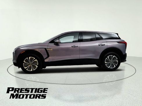 Used 2024 Chevrolet Blazer EV LT AWD/4WD image 4