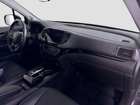 Used 2019 Honda Pilot Touring image 33