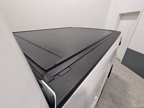 Used 2024 Ford F250 Lariat image 13