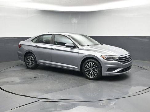 Used 2021 Volkswagen Jetta S image 4