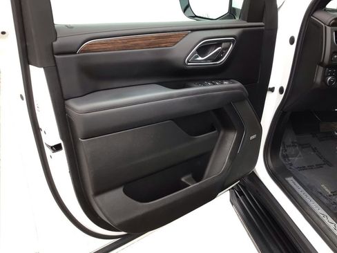 Used 2023 Chevrolet Tahoe High Country AWD/4WD image 20