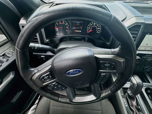Used 2018 Ford F150 XLT w/ Equipment Group 302A Luxury AWD/4WD image 17