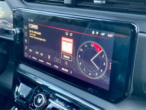 Used 2024 GMC Sierra 1500 AT4 w/ Technology Package image 50