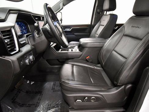 Used 2024 GMC Sierra 2500 Denali w/ Denali Reserve Package image 14