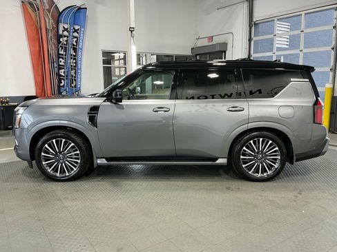 Used 2025 Nissan Armada Platinum Reserve image 54