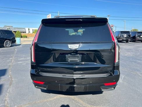 Certified 2023 Cadillac Escalade ESV Sport w/ LPO, ONYX Package AWD/4WD image 7