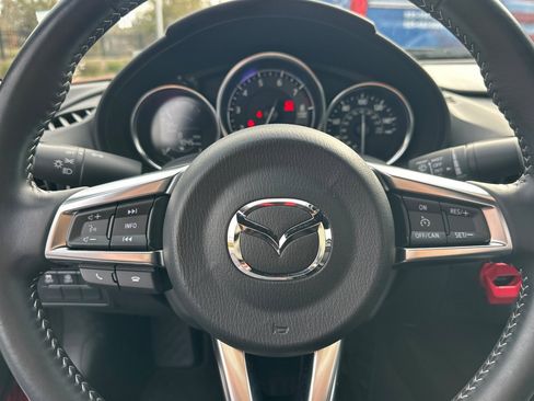 Used 2023 MAZDA MX-5 Miata Sport image 33