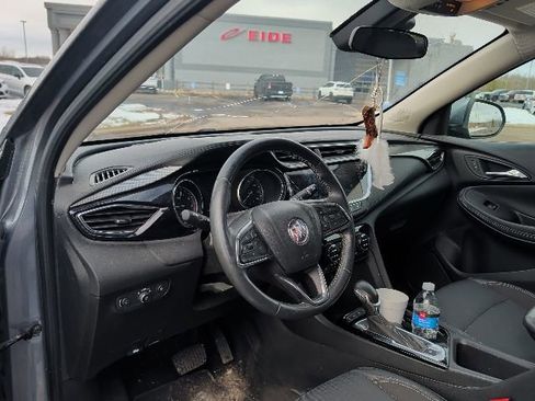 Used 2022 Buick Encore GX Select w/ Sport Touring Package image 6